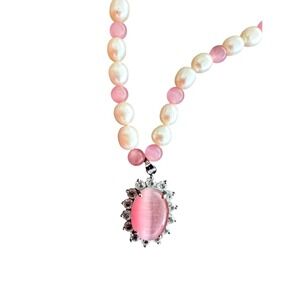 Pink & White Pearl Necklace With Rose Quartz Pendant & Rhinestones 18-Inch Lengt